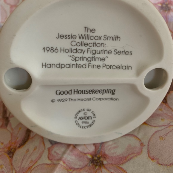 Jessie Wilcox Smith 1986 Holiday Series Spring Time Figurine - Picture 4 of 5